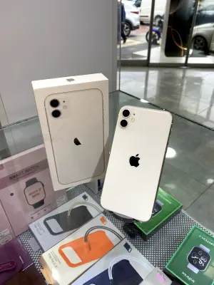 Apple iPhone 11
